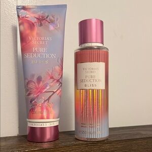 Victoria's Secret Pure Seduction Bliss Body Wash - Pink and Purple